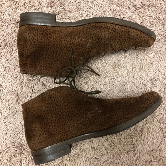 gravati suede boots